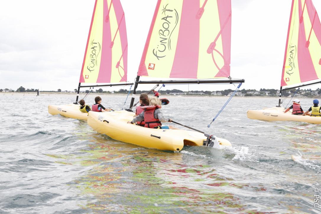 Funbaot sailing courses sessions
