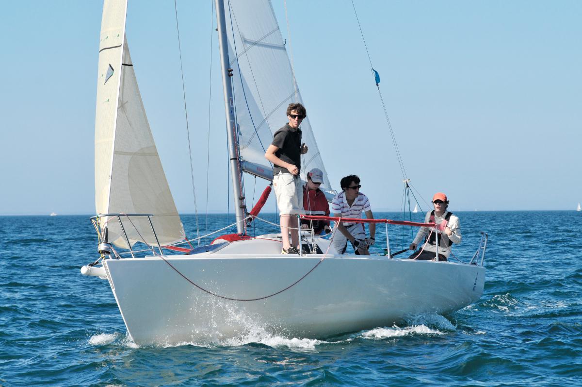 Gift voucher idea: Nutical ride at Club Nautique du Rohu (Morbihan, Brittany)