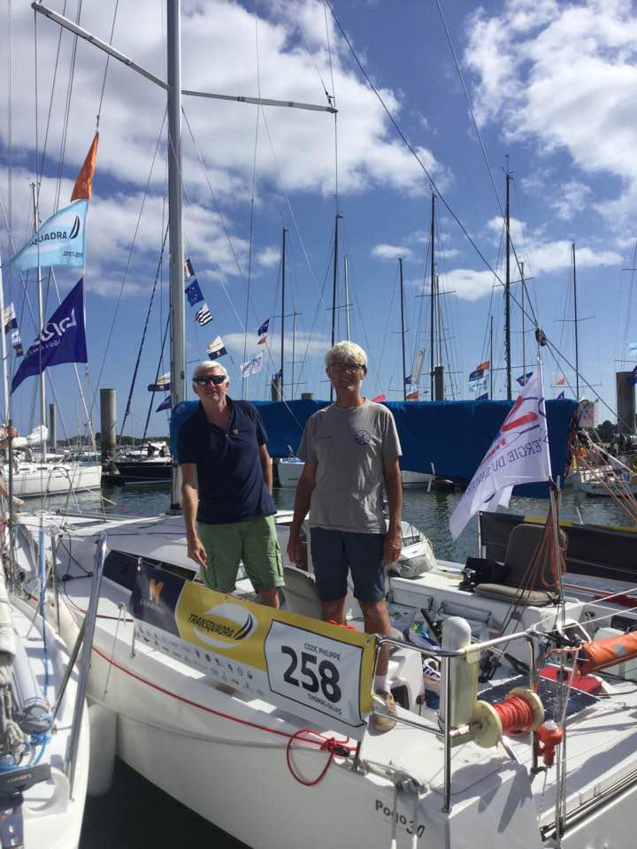 Gilles et Philippe prêts pour le départ de la Transquadra 2017 sur Croque le vent