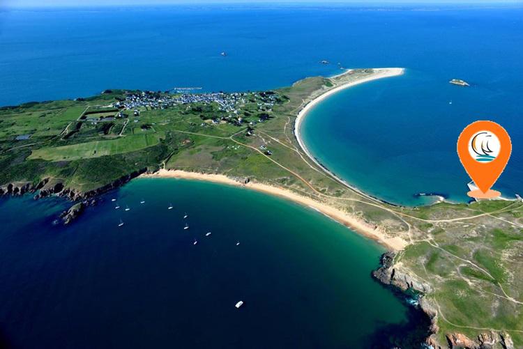 Club Nautique du Rohu sur la Grande plage de Houat