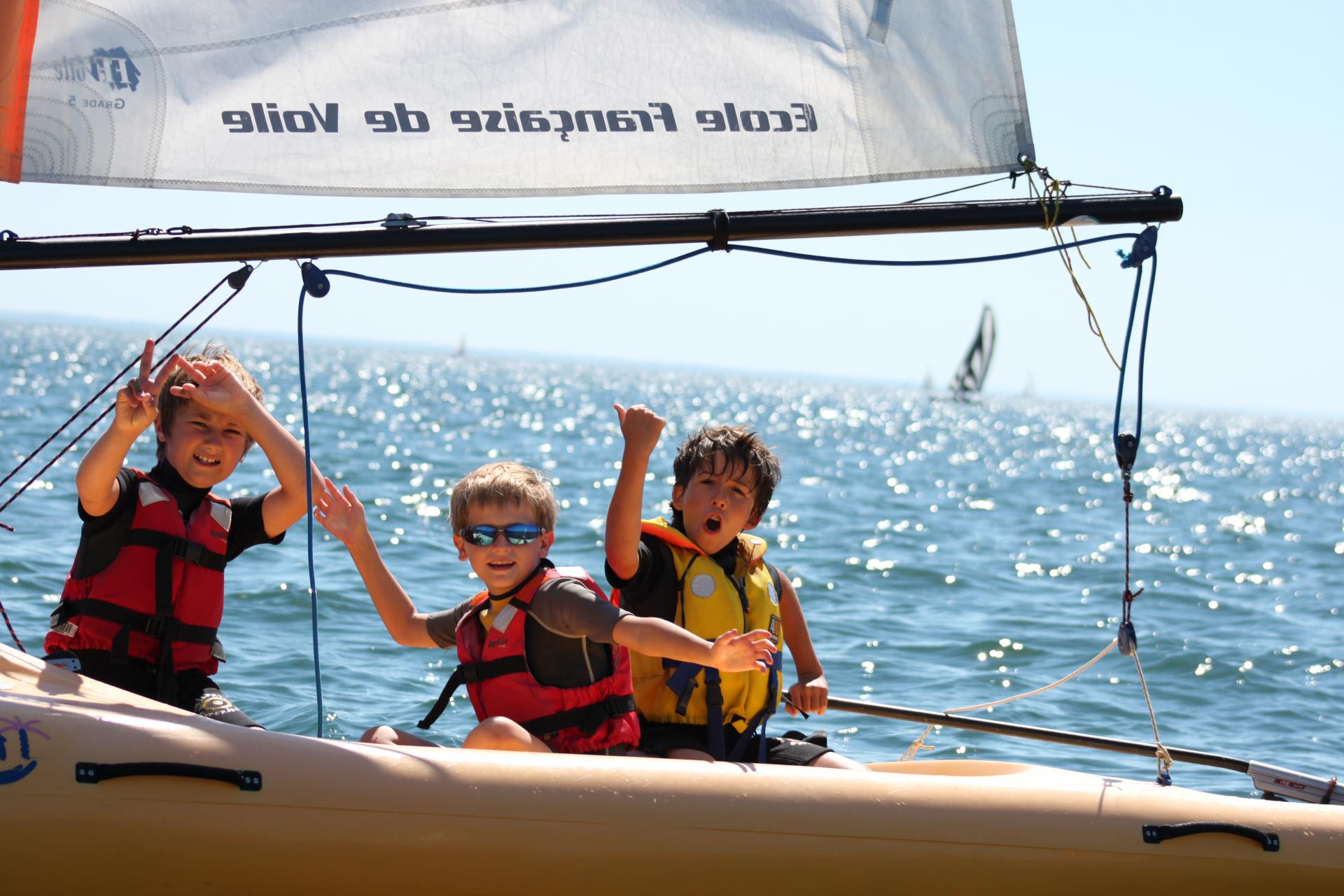 Catamaran en famille ou en groupe dans le Morbihan, Bretagne