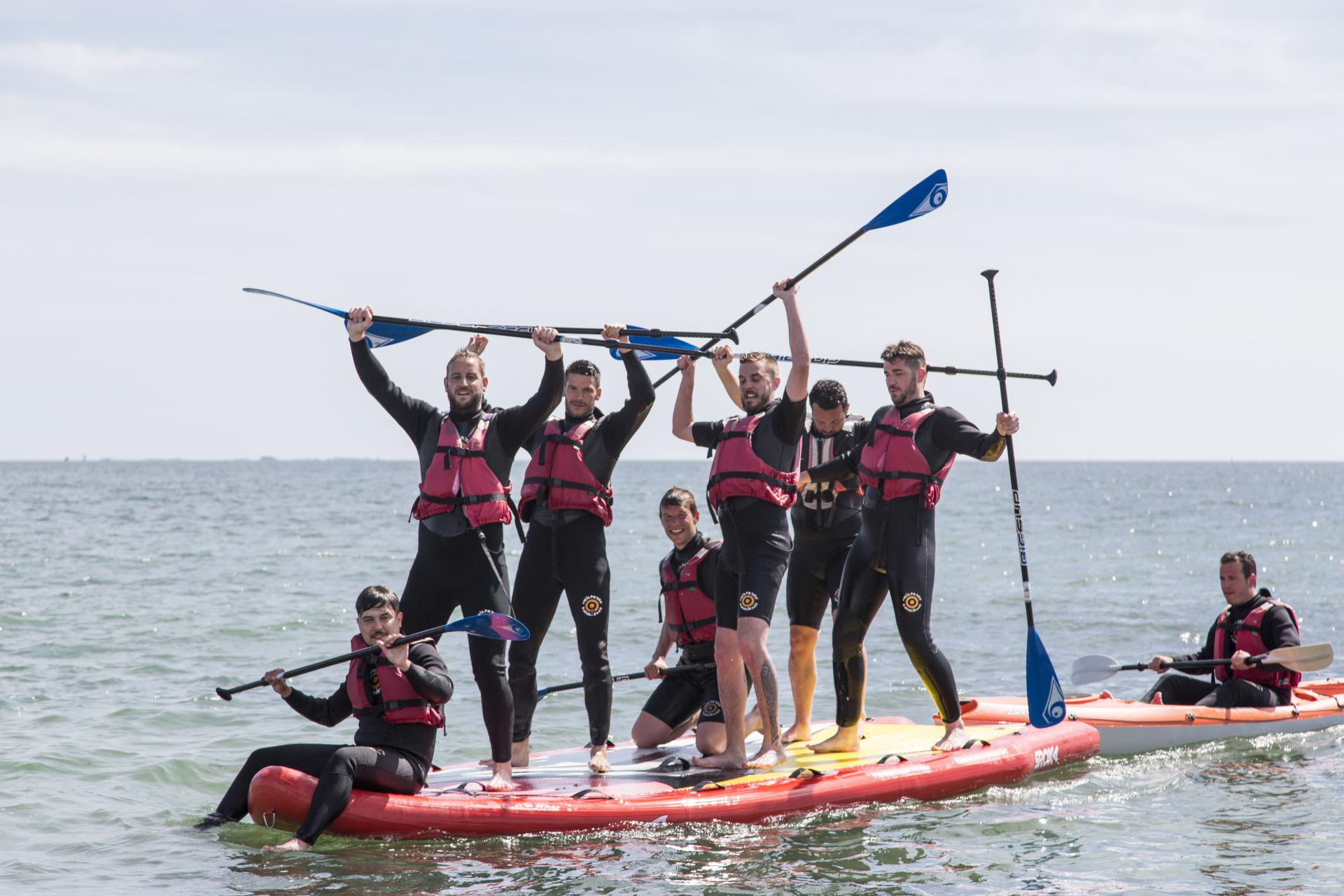 Sortie exceptionnelle pour fêter un EVG en paddle fmaily au Club Nautique du Rohu, Morbihan, Bretagne